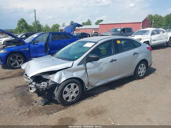 1FADP3E20GL389987 2016 FORD FOCUS - Image 2