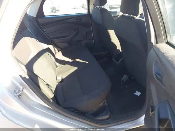 1FADP3E20GL405556 2016 FORD FOCUS - Image 8