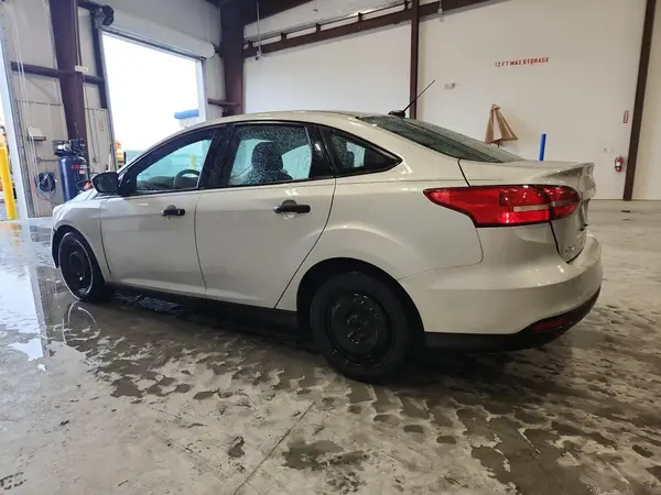 1FADP3E20HL220991 2017 FORD FOCUS - Image 2