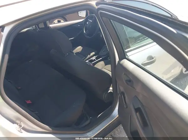 1FADP3E20HL221719 2017 FORD FOCUS - Image 8