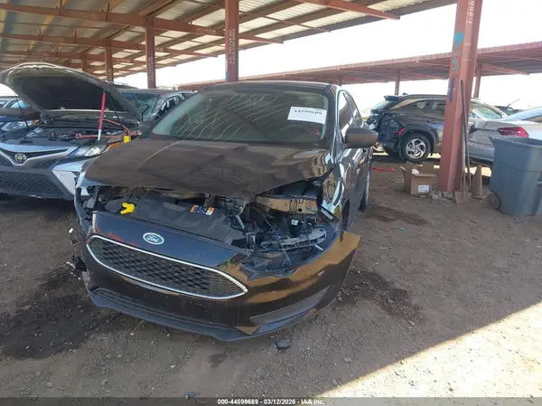1FADP3E20HL245633 2017 FORD FOCUS - Image 2