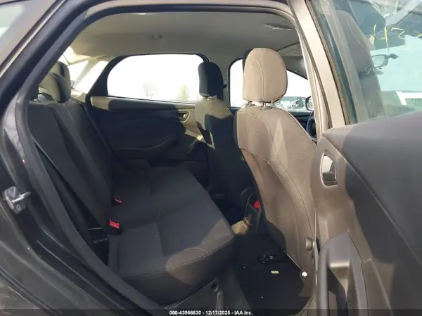 1FADP3E20HL276123 2017 FORD FOCUS - Image 8