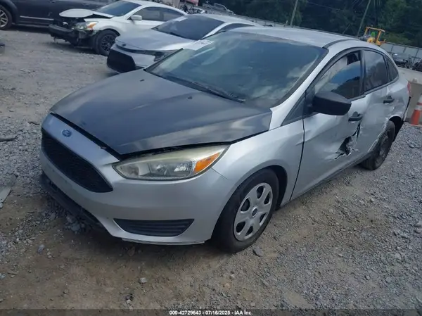 1FADP3E20HL277353 2017 FORD FOCUS - Image 2