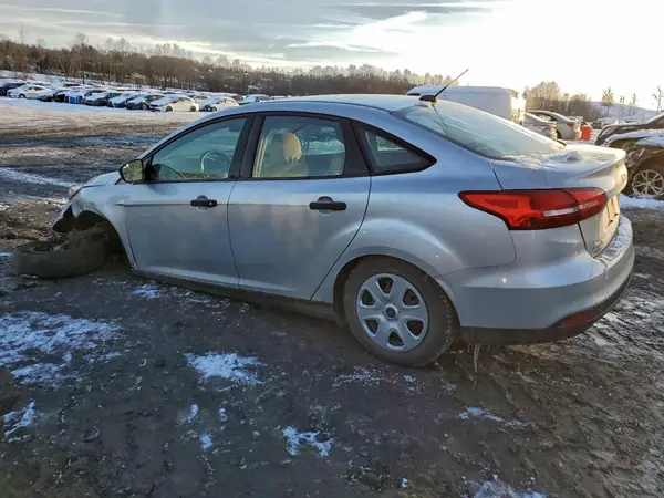 1FADP3E20HL281371 2017 FORD FOCUS - Image 2