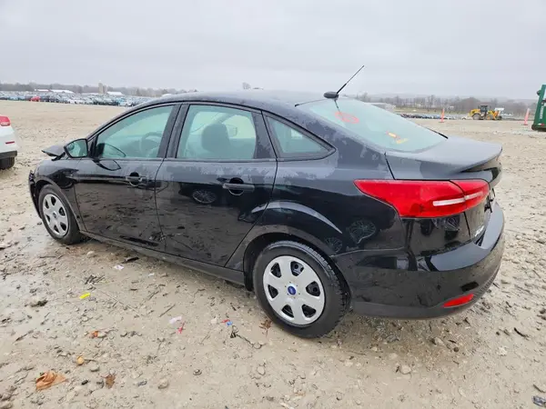 1FADP3E20HL302431 2017 FORD FOCUS - Image 2