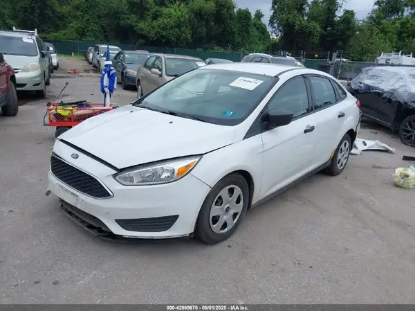 1FADP3E20HL302784 2017 FORD FOCUS - Image 2
