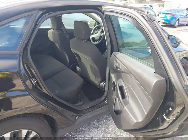 1FADP3E20HL316989 2017 FORD FOCUS - Image 8