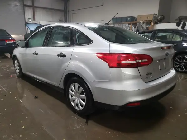 1FADP3E20HL328057 2017 FORD FOCUS - Image 2