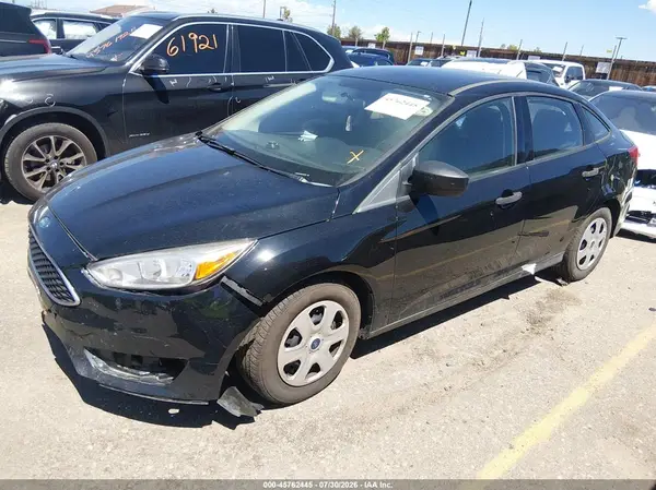 1FADP3E20JL204747 2018 FORD FOCUS - Image 2