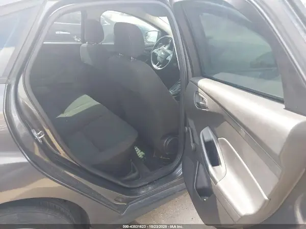1FADP3E20JL216316 2018 FORD FOCUS - Image 8