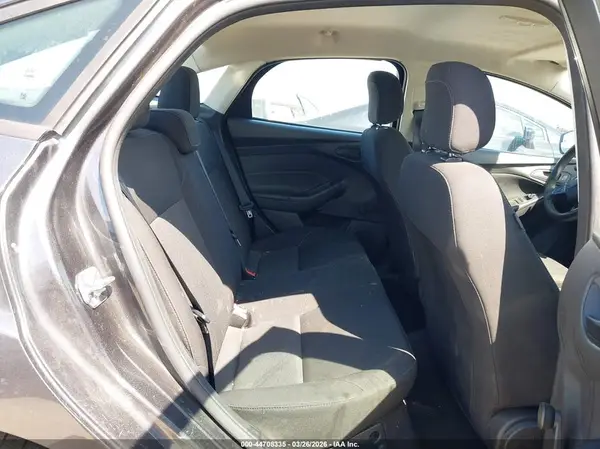 1FADP3E20JL240499 2018 FORD FOCUS - Image 8