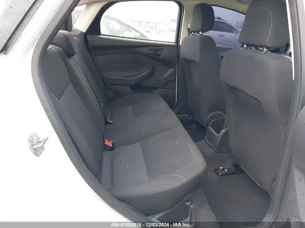 1FADP3E20JL265807 2018 FORD FOCUS - Image 8