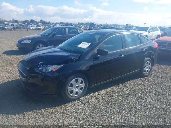 1FADP3E20JL279139 2018 FORD FOCUS - Image 2