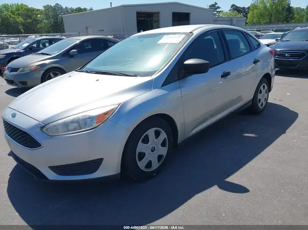 1FADP3E20JL284325 2018 FORD FOCUS - Image 2