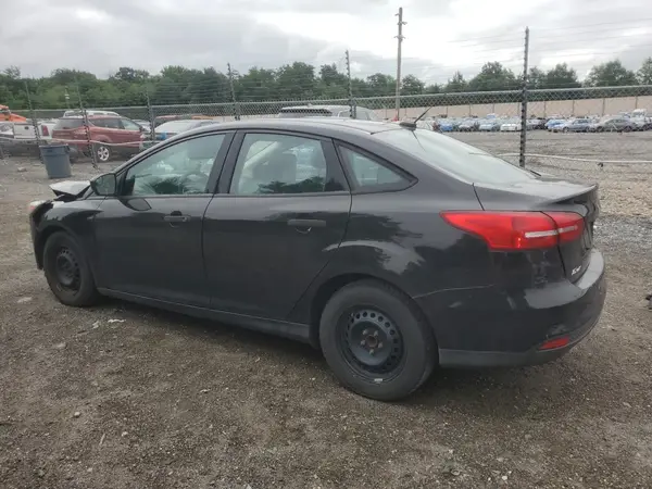 1FADP3E20JL300104 2018 FORD FOCUS - Image 2