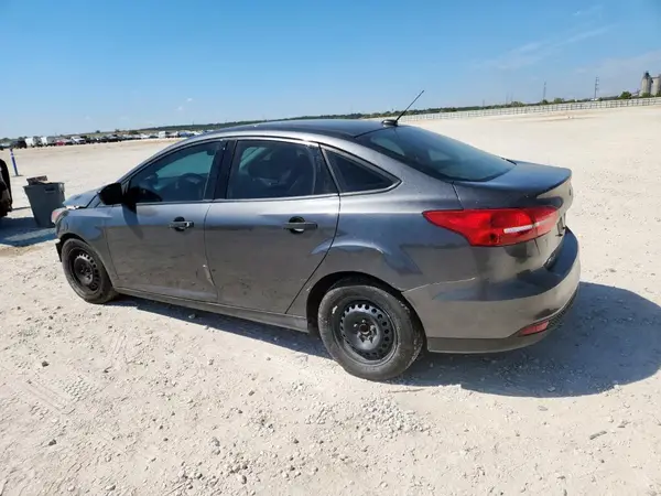 1FADP3E20JL321521 2018 FORD FOCUS - Image 2