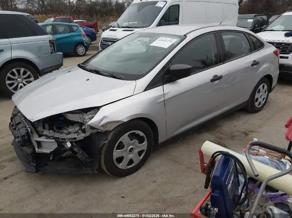 1FADP3E20JL324466 2018 FORD FOCUS - Image 2
