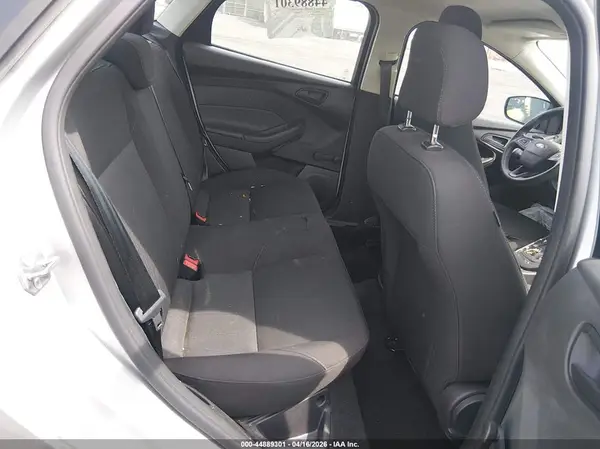 1FADP3E21GL215118 2016 FORD FOCUS - Image 8
