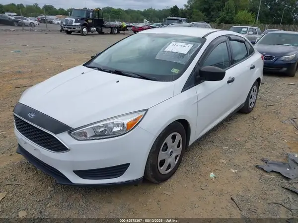 1FADP3E21GL224403 2016 FORD FOCUS - Image 2