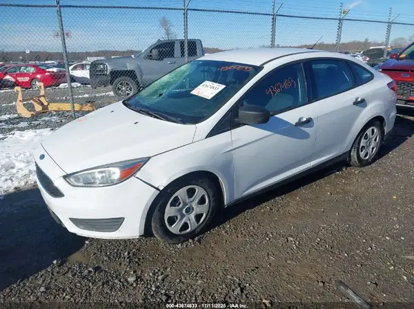 1FADP3E21GL296508 2016 FORD FOCUS - Image 2
