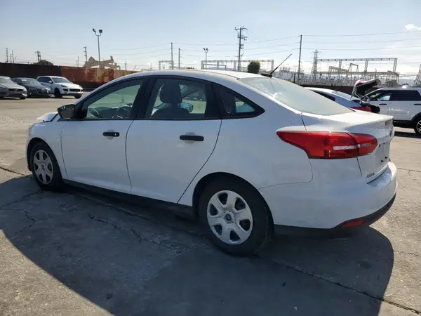1FADP3E21GL339387 2016 FORD FOCUS - Image 2