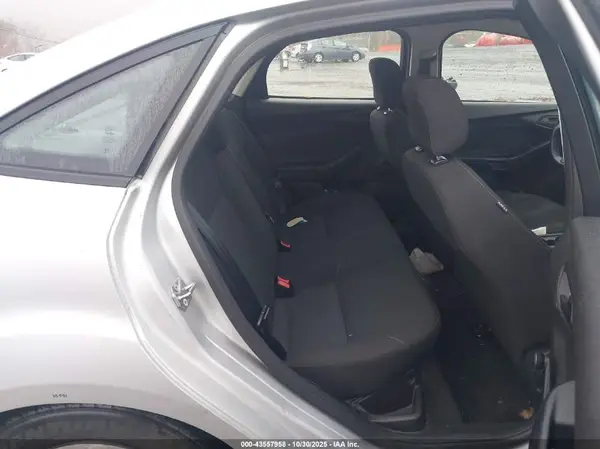 1FADP3E21GL349014 2016 FORD FOCUS - Image 8
