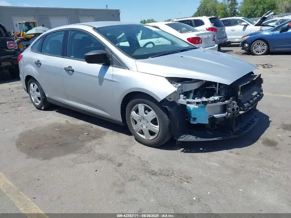 1FADP3E21GL372521 2016 FORD FOCUS - Image 1