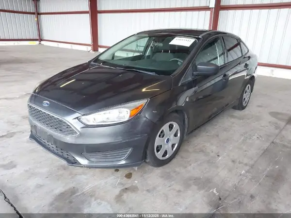 1FADP3E21GL384281 2016 FORD FOCUS - Image 2