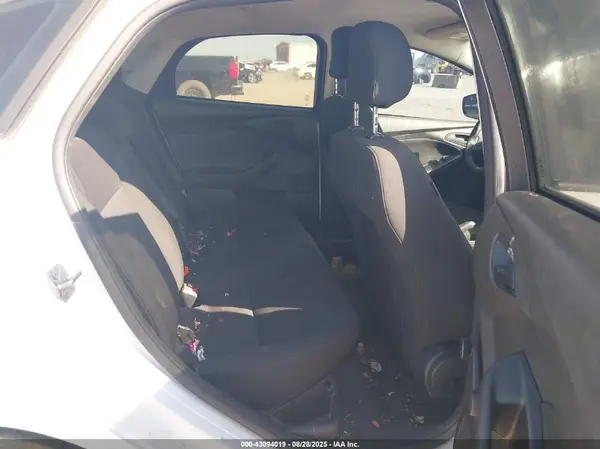 1FADP3E21GL391165 2016 FORD FOCUS - Image 8