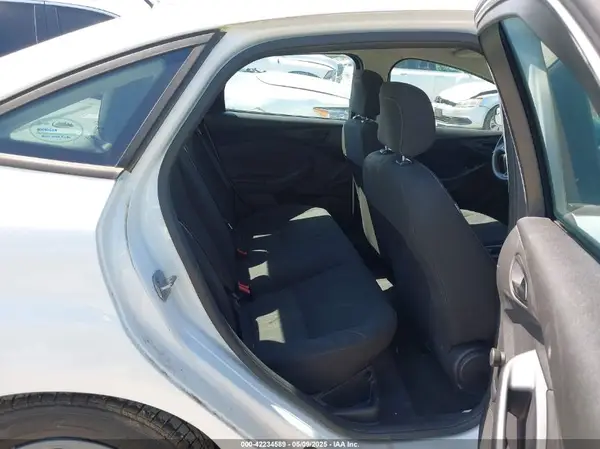 1FADP3E21GL391456 2016 FORD FOCUS - Image 8