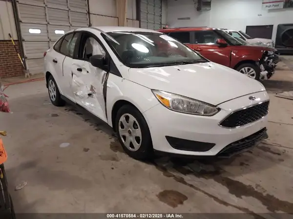 1FADP3E21HL208249 2017 FORD FOCUS - Image 1