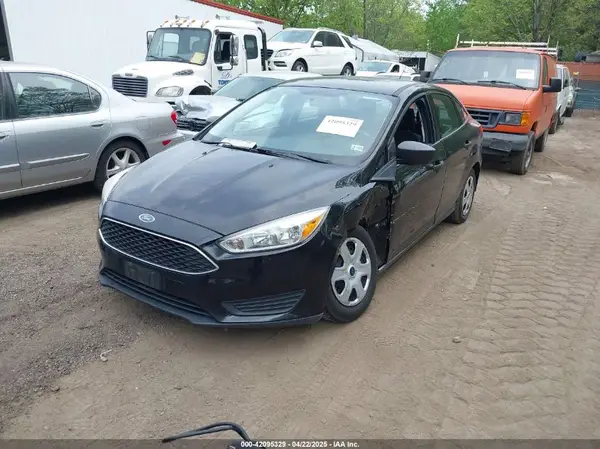 1FADP3E21HL234849 2017 FORD FOCUS - Image 2