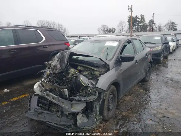 1FADP3E21HL241025 2017 FORD FOCUS - Image 2