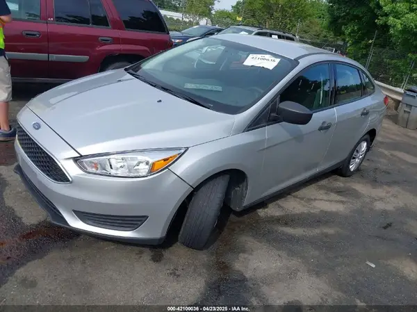 1FADP3E21HL241557 2017 FORD FOCUS - Image 2