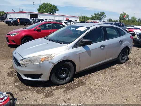 1FADP3E21HL243910 2017 FORD FOCUS - Image 2