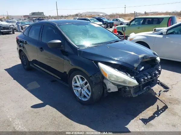 1FADP3E21HL244555 2017 FORD FOCUS - Image 1