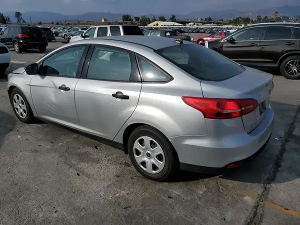 1FADP3E21HL263932 2017 FORD FOCUS - Image 2