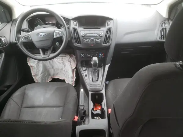 1FADP3E21HL269066 2017 FORD FOCUS - Image 8