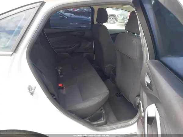 1FADP3E21HL269780 2017 FORD FOCUS - Image 8