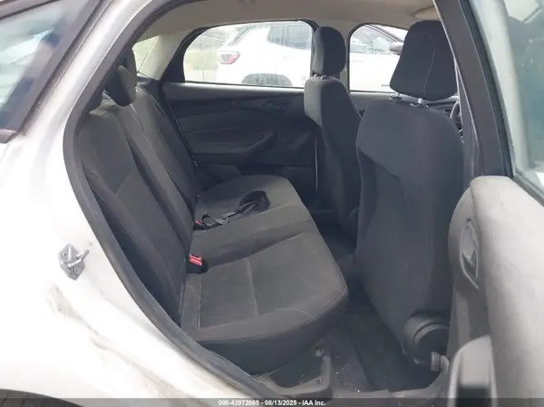 1FADP3E21HL279080 2017 FORD FOCUS - Image 8