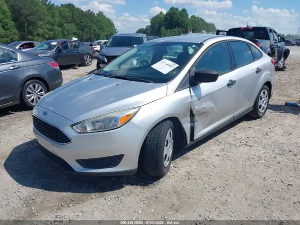 1FADP3E21HL311770 2017 FORD FOCUS - Image 2