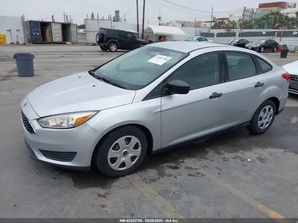 1FADP3E21HL336460 2017 FORD FOCUS - Image 2