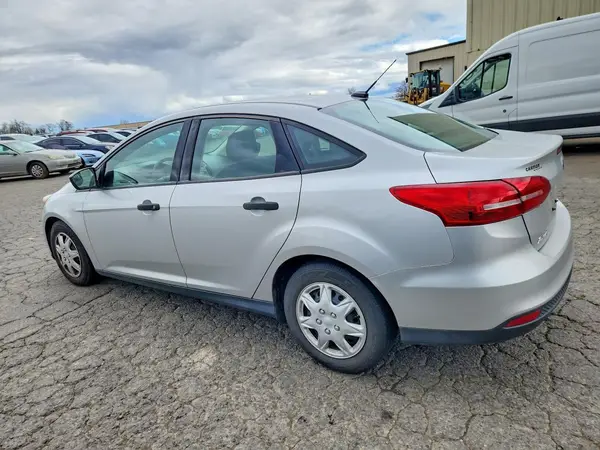1FADP3E21JL205289 2018 FORD FOCUS - Image 2