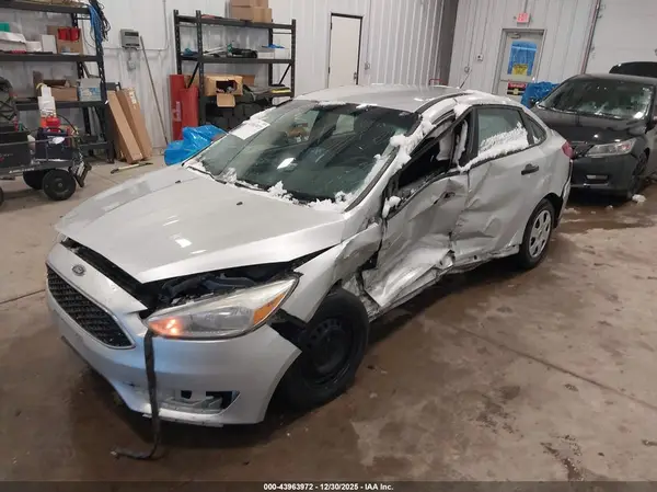 1FADP3E21JL211383 2018 FORD FOCUS - Image 2