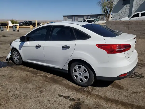 1FADP3E21JL246635 2018 FORD FOCUS - Image 2