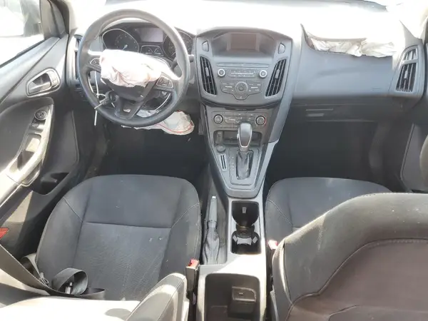 1FADP3E21JL256081 2018 FORD FOCUS - Image 8