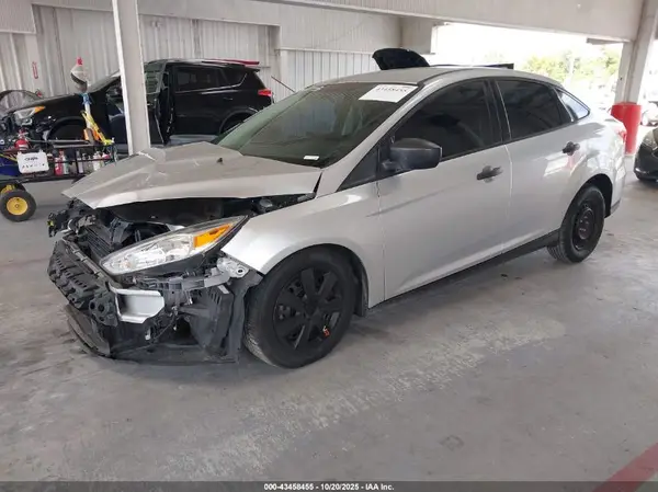 1FADP3E21JL284835 2018 FORD FOCUS - Image 2