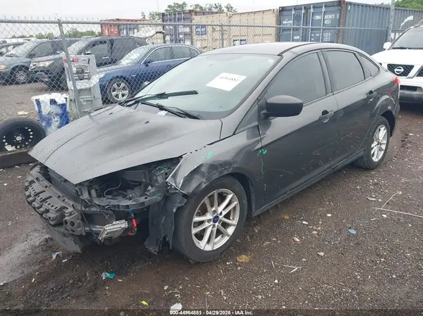 1FADP3E21JL304128 2018 FORD FOCUS - Image 2