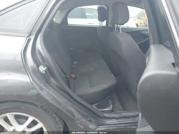1FADP3E21JL304128 2018 FORD FOCUS - Image 8