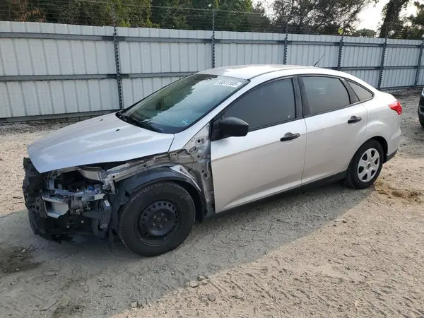 1FADP3E21JL311421 2018 FORD FOCUS - Image 1